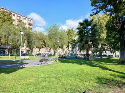 Giardino di Tri-na-krì-a