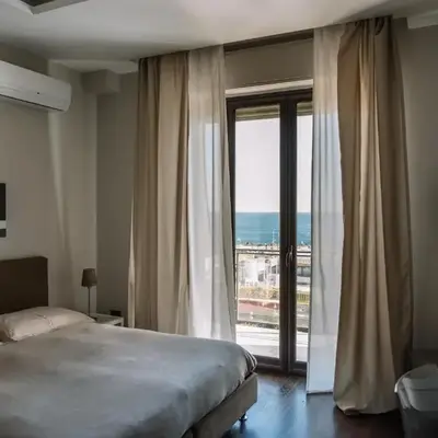 B&B Hotei