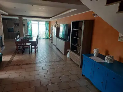 Cucina o angolo cottura di Giardino d'Estate - Villa con piscina