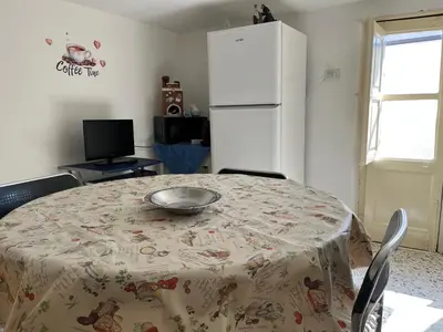 Cucina o angolo cottura di Casa Modica vista Etna