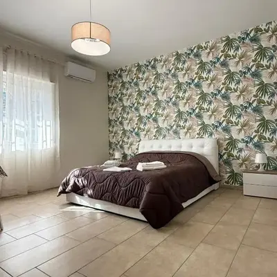 De La Salle Apartment