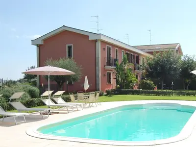 Piscina di Apartment Apartment mit Terrasse by Interhome o nelle vicinanze