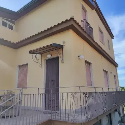 La scoglieranera