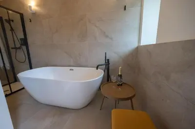Bagno di Des Bains Chambre & Suite