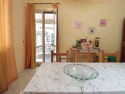 Planimetria di Apartment Le Palme in linera by Interhome