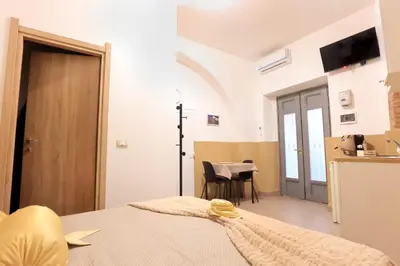 TV o dispositivi per l'intrattenimento presso U Casteddu Home Motta Sant'Anastasia 2