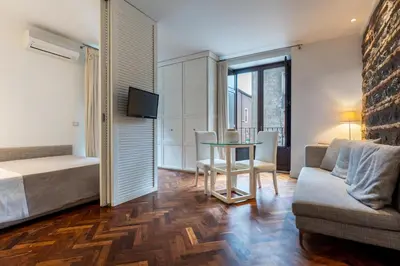 TV o dispositivi per l'intrattenimento presso GuestHost - Mediterranean Home - Central Cozy Studio in Catania