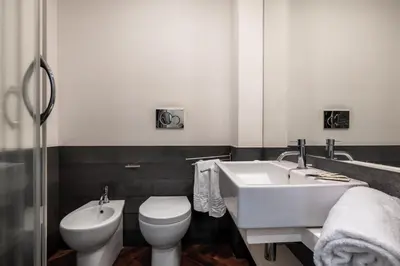 Bagno di GuestHost - Mediterranean Home - Central Cozy Studio in Catania