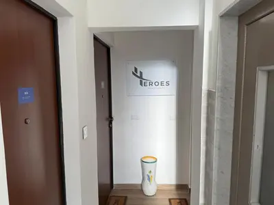 Planimetria di Heroes Apartments Sea