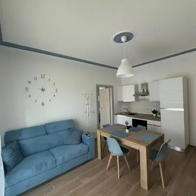 Heroes Apartments Sea