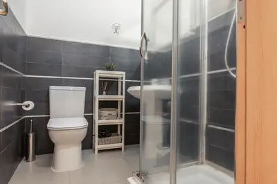 Bagno di Zefnea House