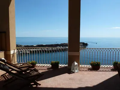 Paesaggio naturale nelle vicinanze della casa vacanze