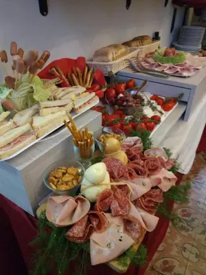 Cibo presso l'hotel o nelle vicinanze