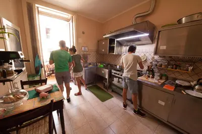 Cucina o angolo cottura di Casa Verdi - House of Travelers