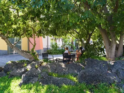 Giardino di ibis Styles Catania Acireale
