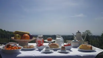Cibo presso the country house o nelle vicinanze