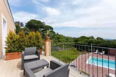 Piscina di B&B Villa Etelka o nelle vicinanze