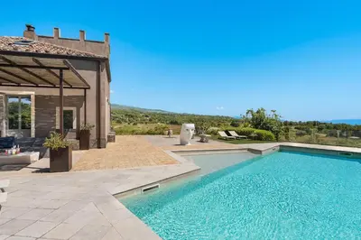 Piscina di La Torretta o nelle vicinanze