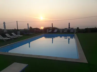 Piscina di Uno sguardo in paradiso o nelle vicinanze