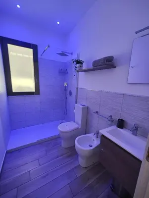 Bagno di CESARE Guest House