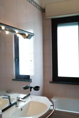 Bagno di La casa di Masina - A surrounded garden Villa -