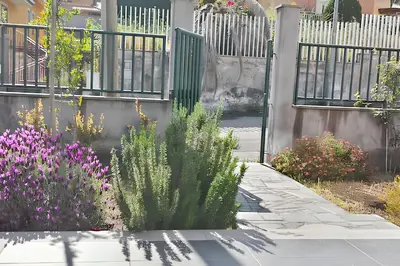Giardino di Comfortable Studio in Nicolosi, 25 m²