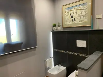 Bagno di Casa Gino Petrulli Etna, villa con piscina