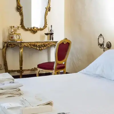 Let's B&B