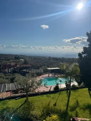 Piscina di Villa Casina dell'Etna o nelle vicinanze