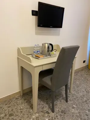 Set per la preparazione di tè e caffè presso Puccini Inn Catania centro