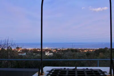Paesaggio naturale nelle vicinanze della casa vacanze