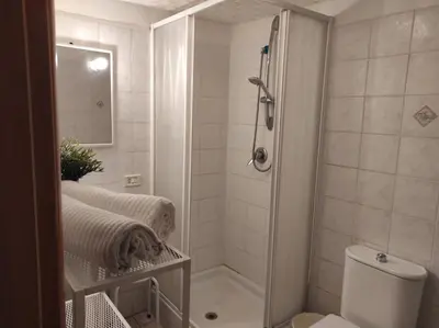 Bagno di Maya's house