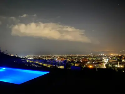 Piscina di Villa Leucatia o nelle vicinanze