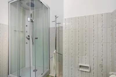 Bagno di GuestHost - Tra il Centro e il Mare Apartment con terrazzo