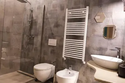 Bagno di D'Annunzio Street Home(Appartamento uso turistico)