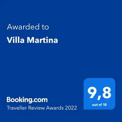 Certificato, attestato, insegna o altro documento esposto da Villa Martina
