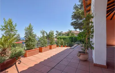 Balcone o terrazza di Lovely Home In Acicatena With Wifi