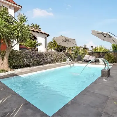 Lovely Home In Acicatena With Wifi