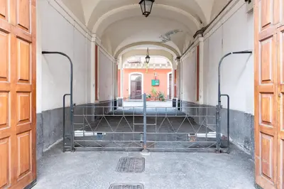 Planimetria di GuestHost - Via Etnea Cozy Apartment with Balcony