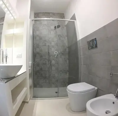 Bagno di Home Catania Dante Accommodations