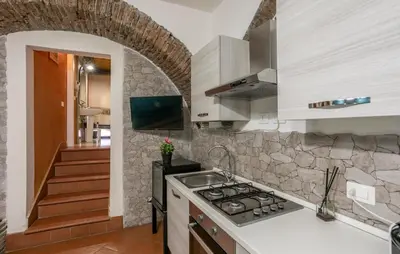 Cucina o angolo cottura di Archi