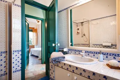 Bagno di Torre Archirafi