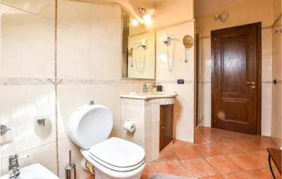 Bagno di Cozy Home In Zafferana Etnea With Wifi