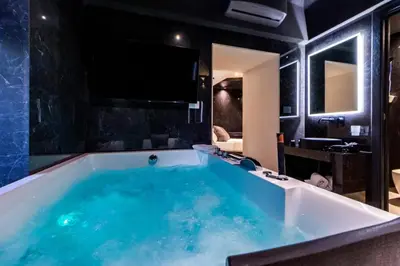Planimetria di 4 Suites 
