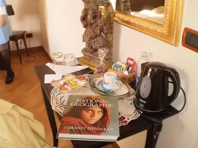 Set per la preparazione di tè e caffè presso Crociferi B&B