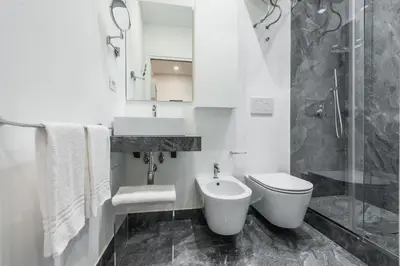 Bagno di RG8 Independent Apartment