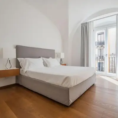 RG8 Independent Apartment
