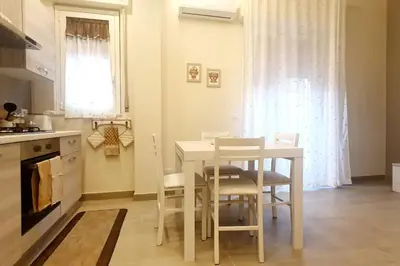 Cucina o angolo cottura di Nichila - Casa Vacanze acitrezza