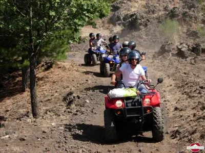 Ospiti di Etna Villa il Pino