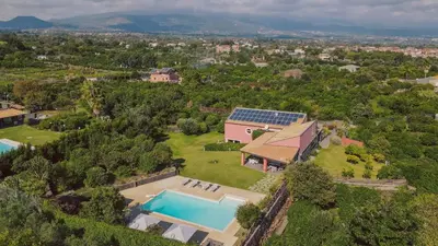 Piscina di VILLA KIMIA 8, Emma Villas o nelle vicinanze